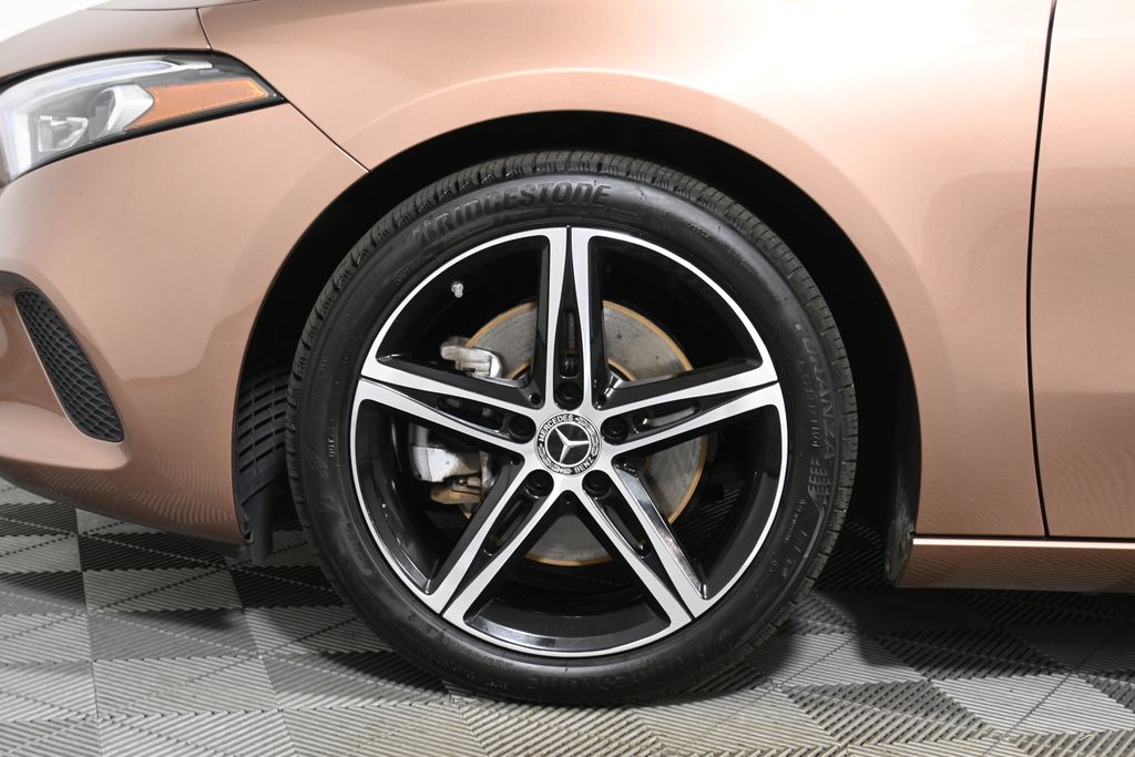 Thumbnail: 2022 Mercedes-Benz A-Class - 11