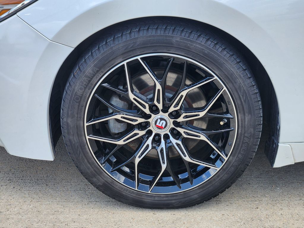 2017 Nissan Maxima 3.5 SL White at DeMontrond Automotive Group