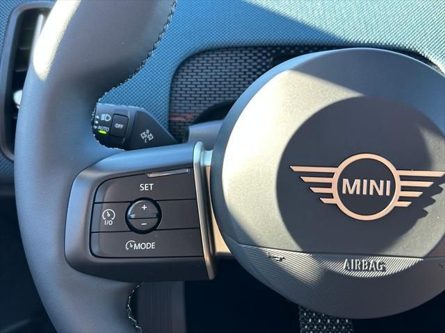 Thumbnail: 2026 MINI Cooper Countryman - 19