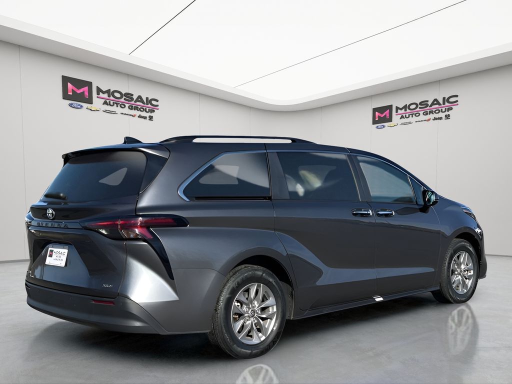 2025 Toyota Sienna