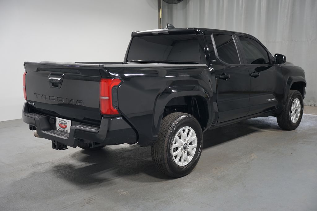 2024 Toyota Tacoma SR5 8