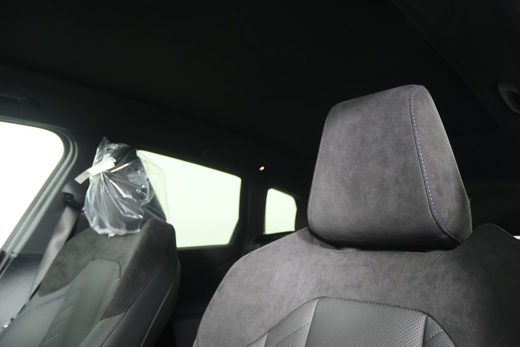 Thumbnail: 2026 BMW X3 - 11