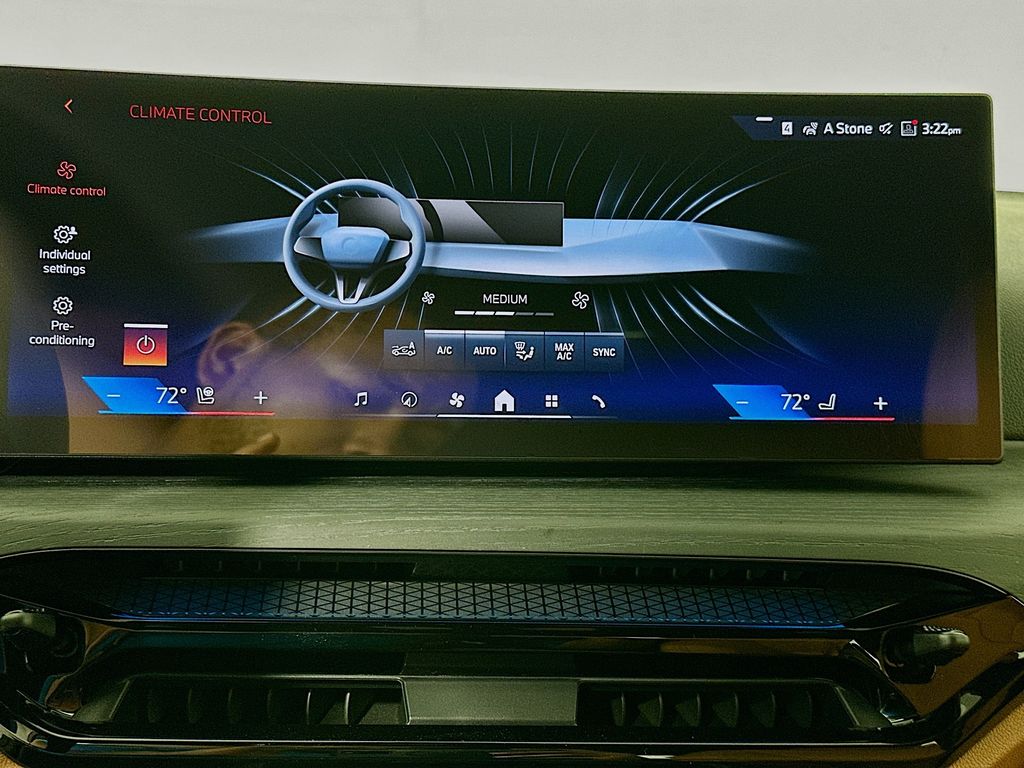 Thumbnail: 2026 BMW i4 - 14