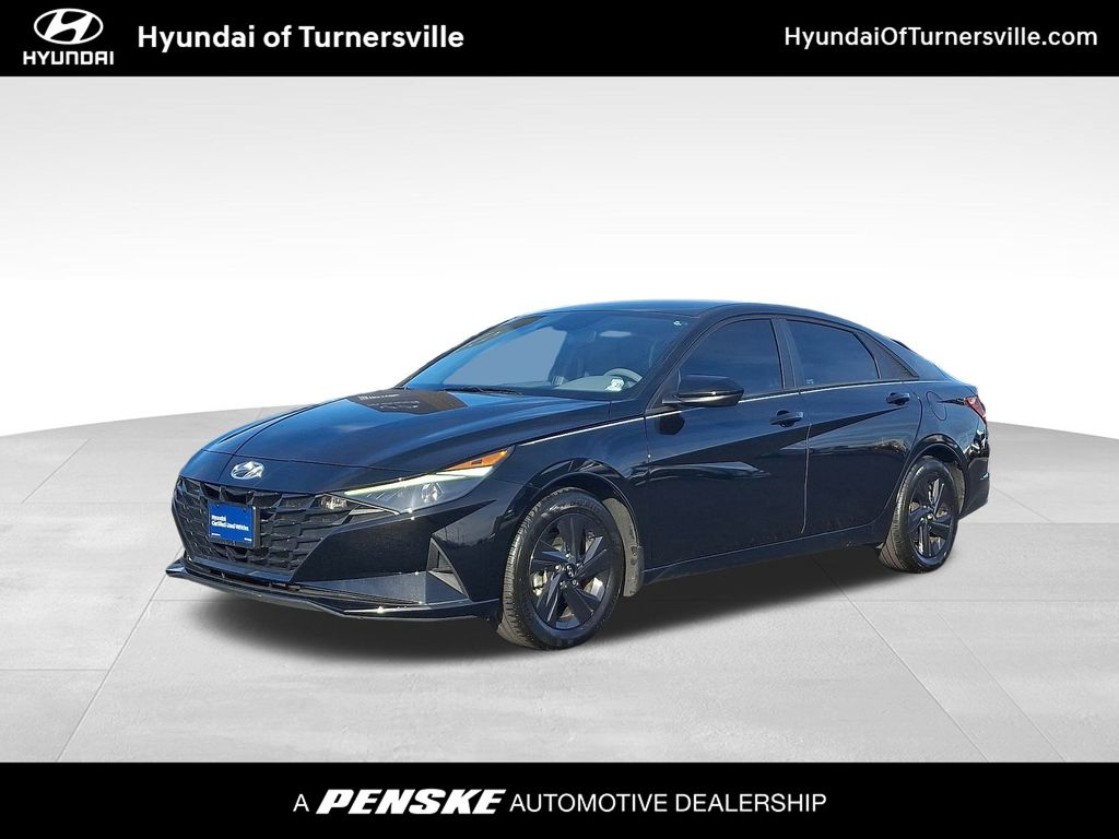 Thumbnail: 2023 Hyundai Elantra - 1