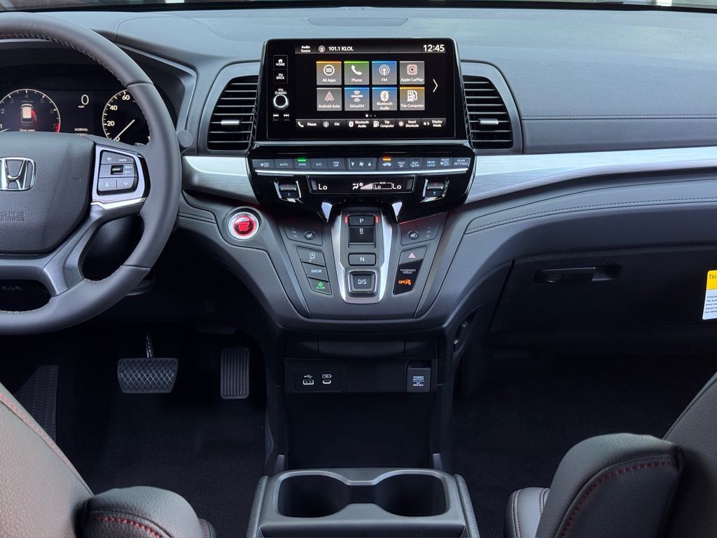 2026 Honda Odyssey Sport-L Red at Community Honda