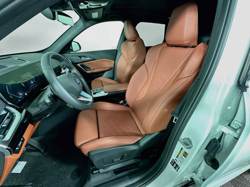 Thumbnail: 2026 BMW X1 - 16