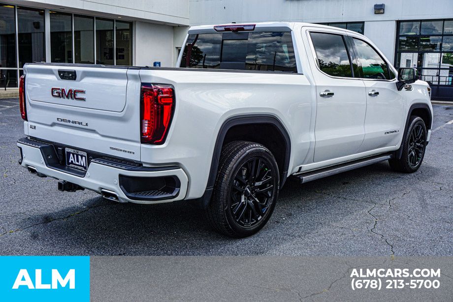 Used 2024 White GMC Denali image 6