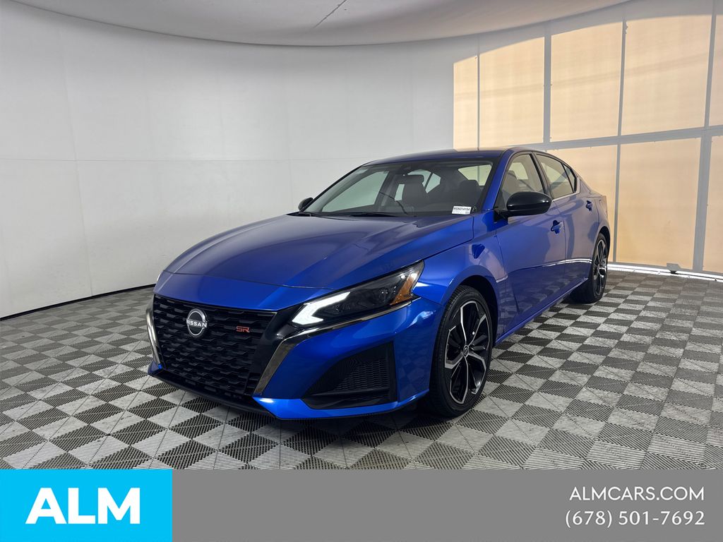 2025 Nissan Altima 2.5 SR