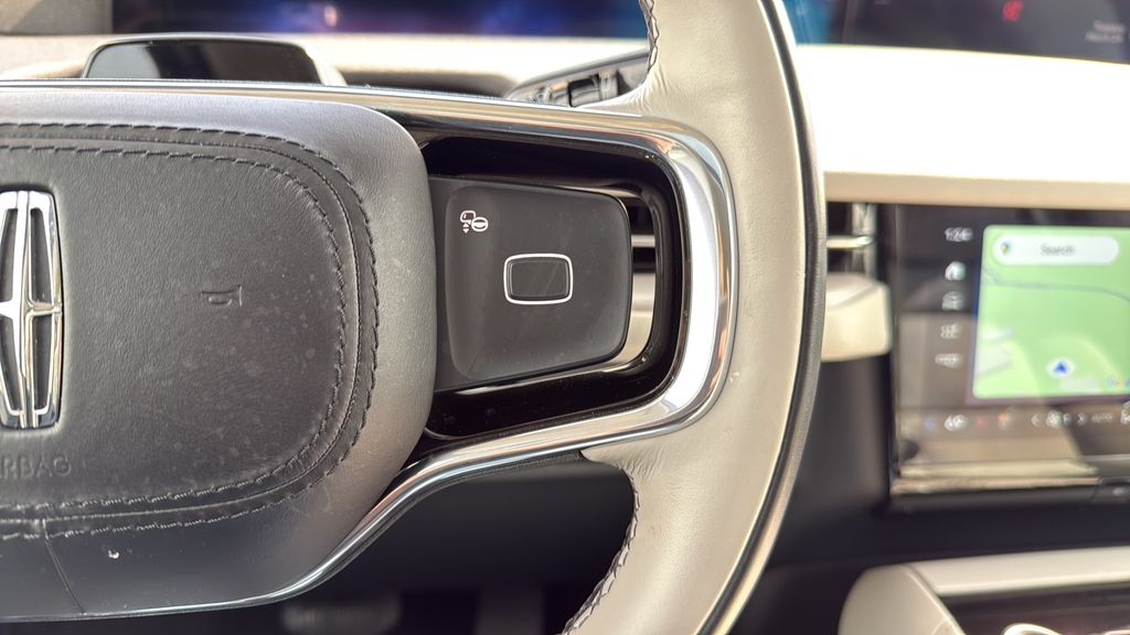 2025 Lincoln Navigator