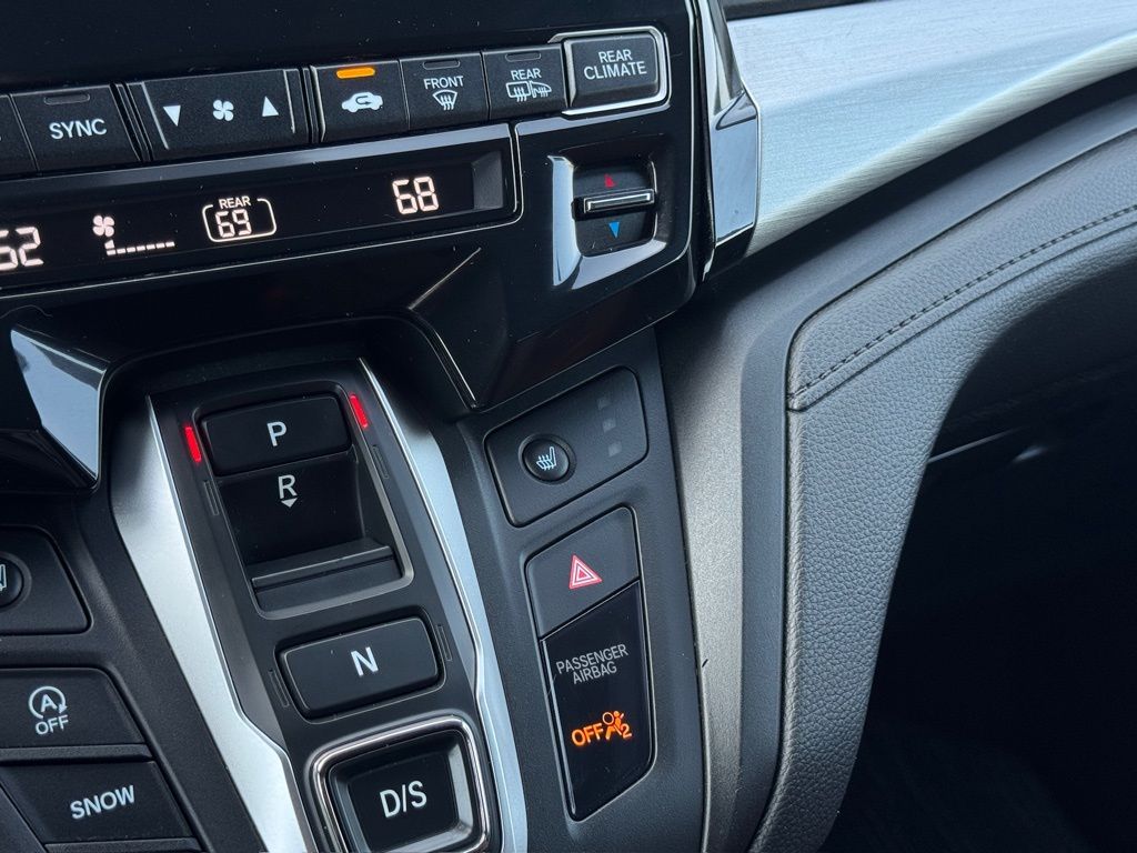 2023 Honda Odyssey EX-L White at Community Honda