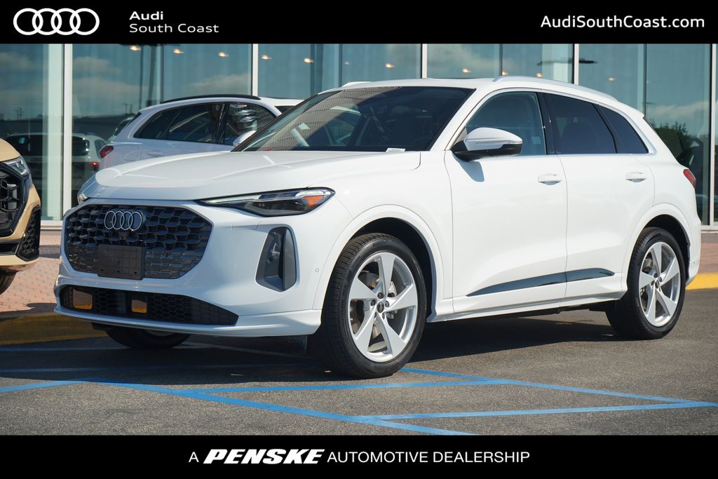 Thumbnail: 2025 Audi Q5 - 1