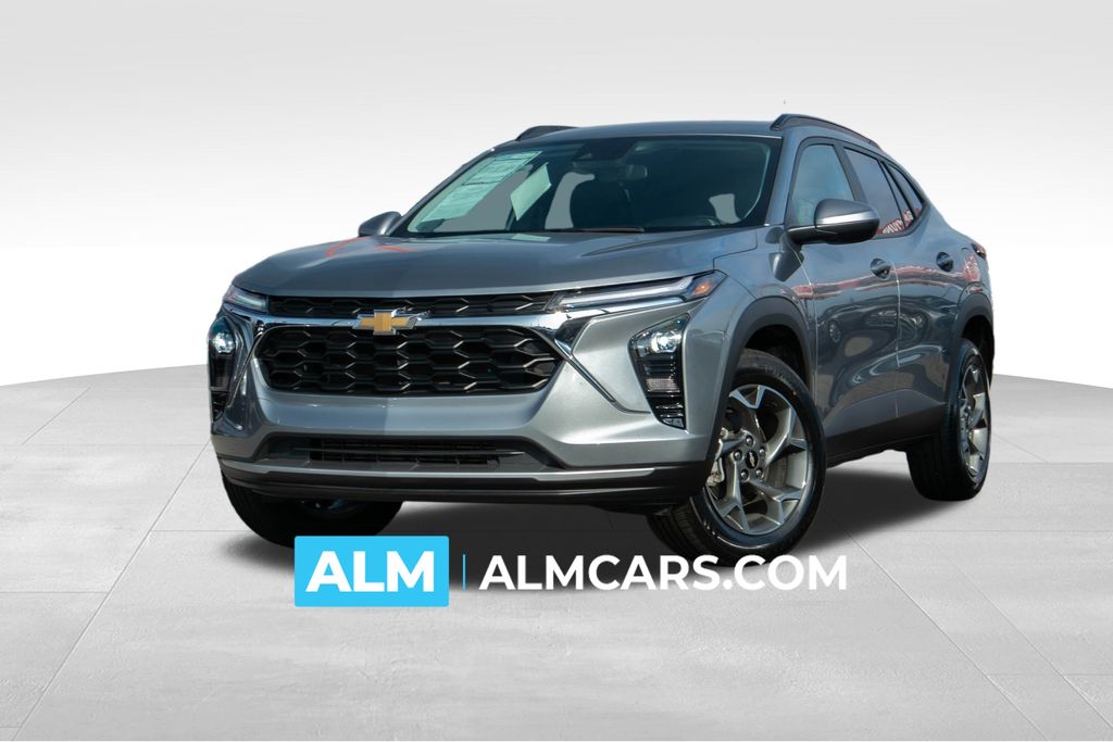 2024 Chevrolet Trax LT's photo