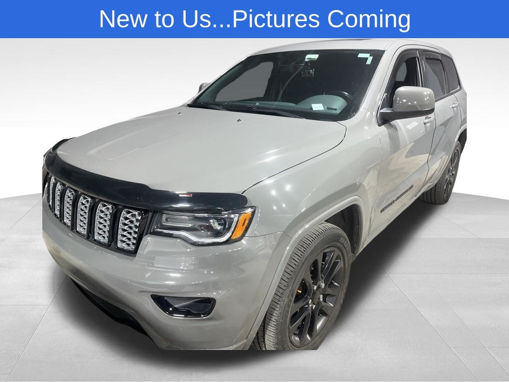 2020 Jeep Grand Cherokee Altitude