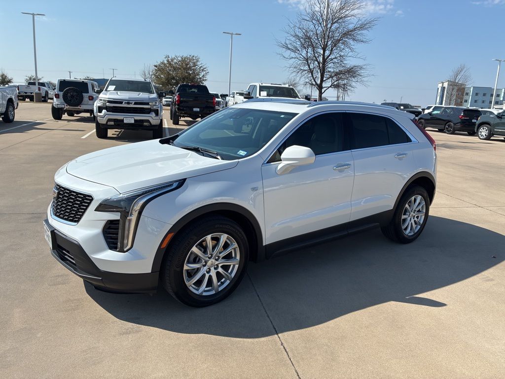 2023 Cadillac XT4 Luxury FWD