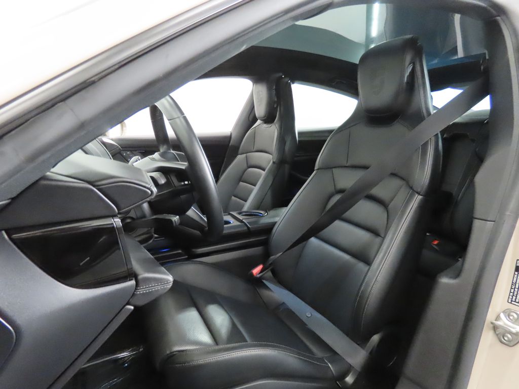 Thumbnail: 2024 Porsche Taycan - 5