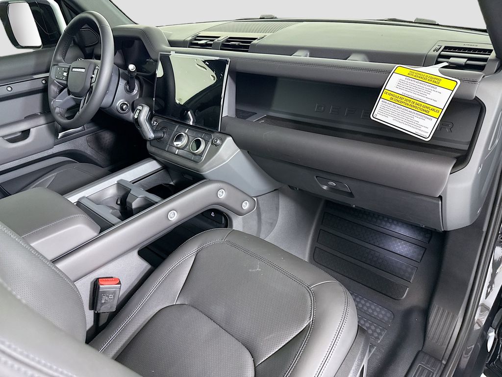 Thumbnail: 2026 Land Rover Defender - 17
