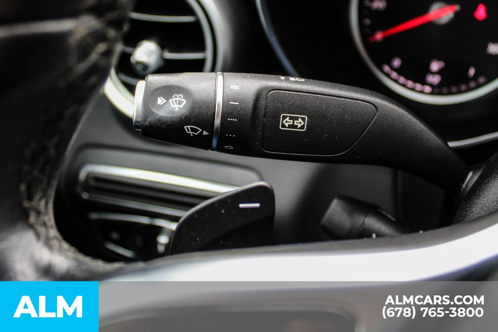 Used 2019 White Mercedes-Benz C 300 image 28
