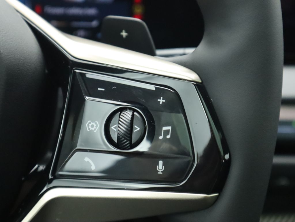 2025 BMW X3 3.0i 12