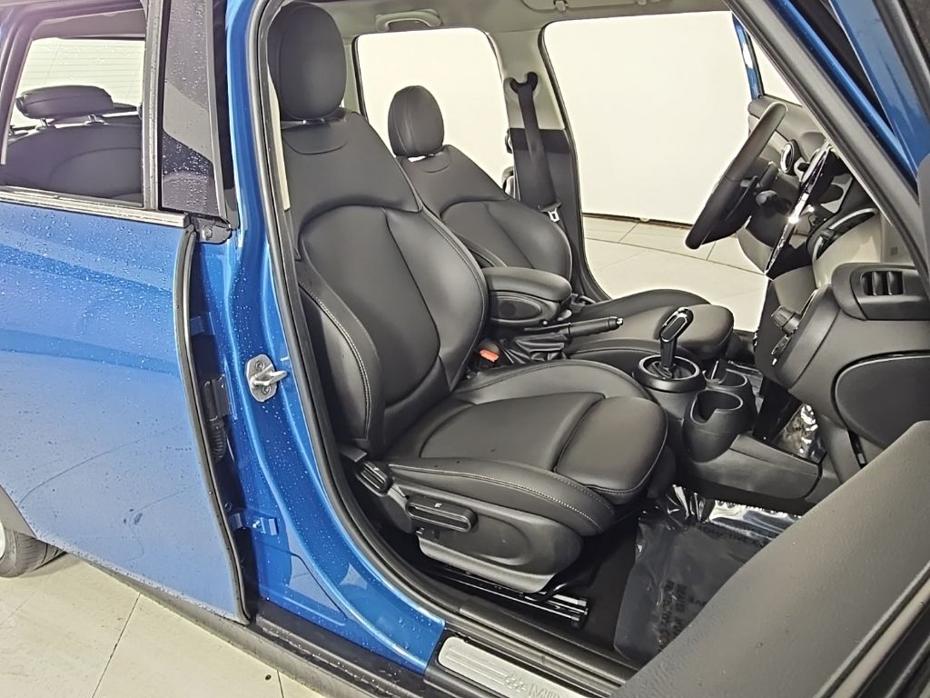 Thumbnail: 2024 MINI Cooper - 19