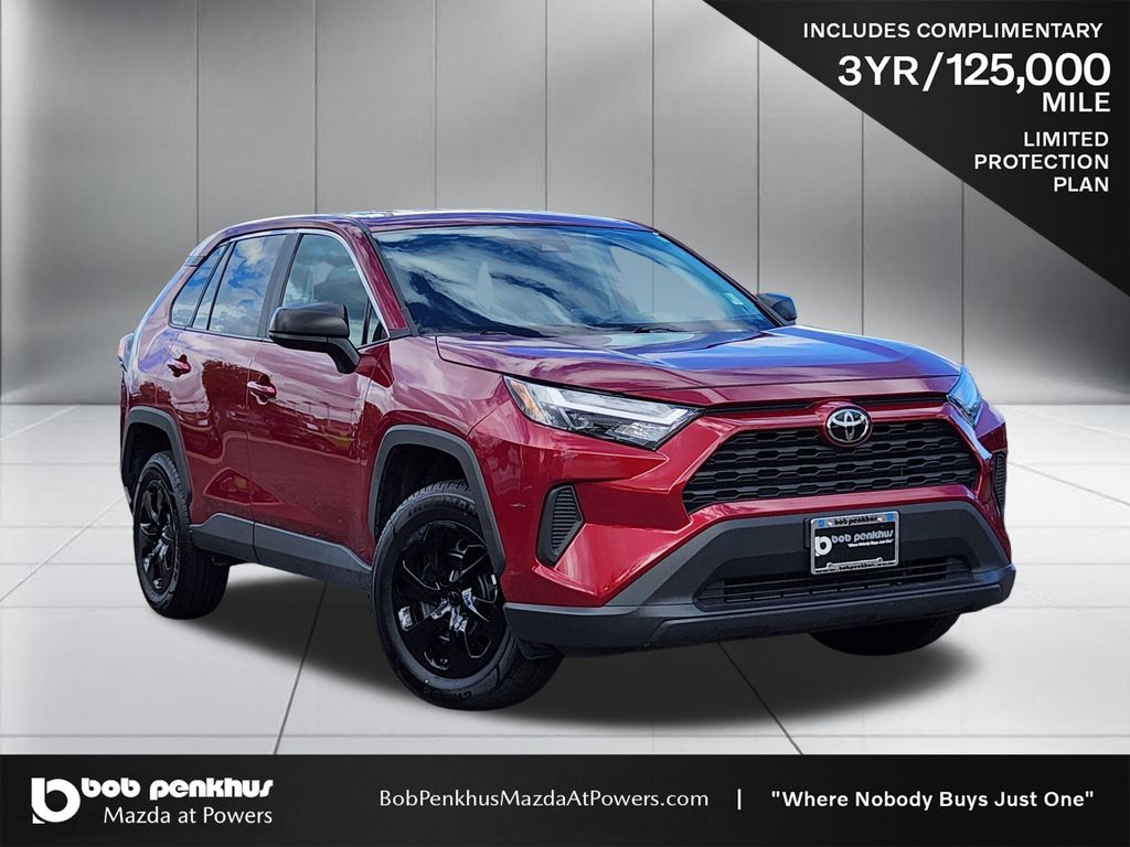 2025 Toyota RAV4 LE