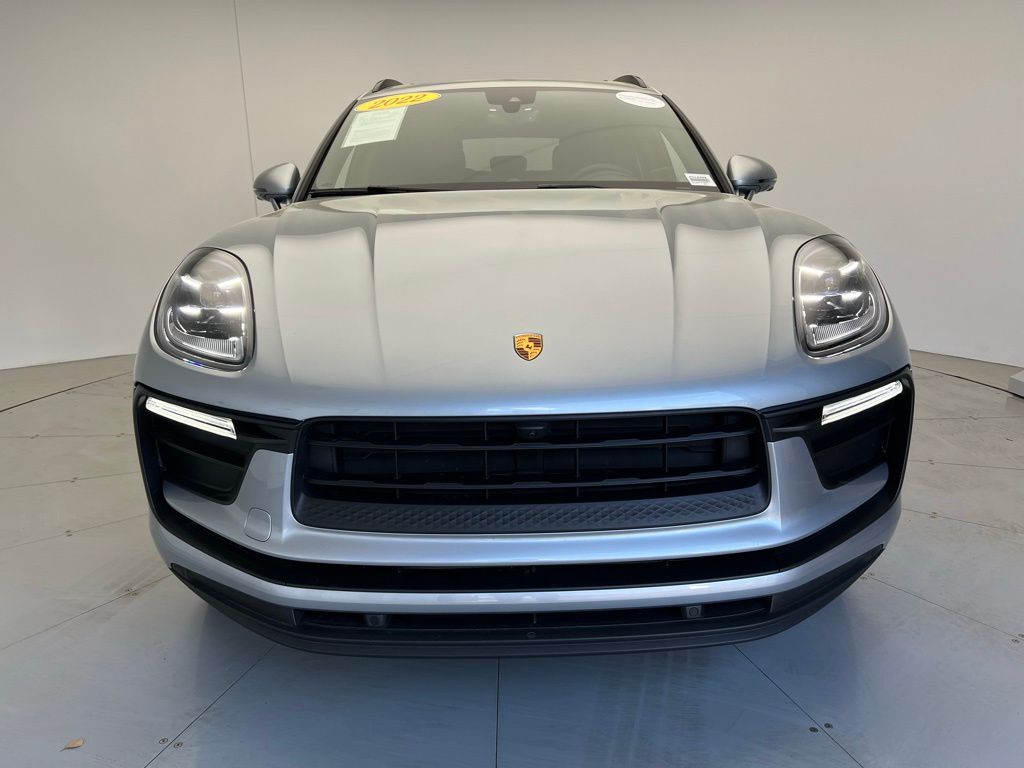 2022 Porsche Macan  25
