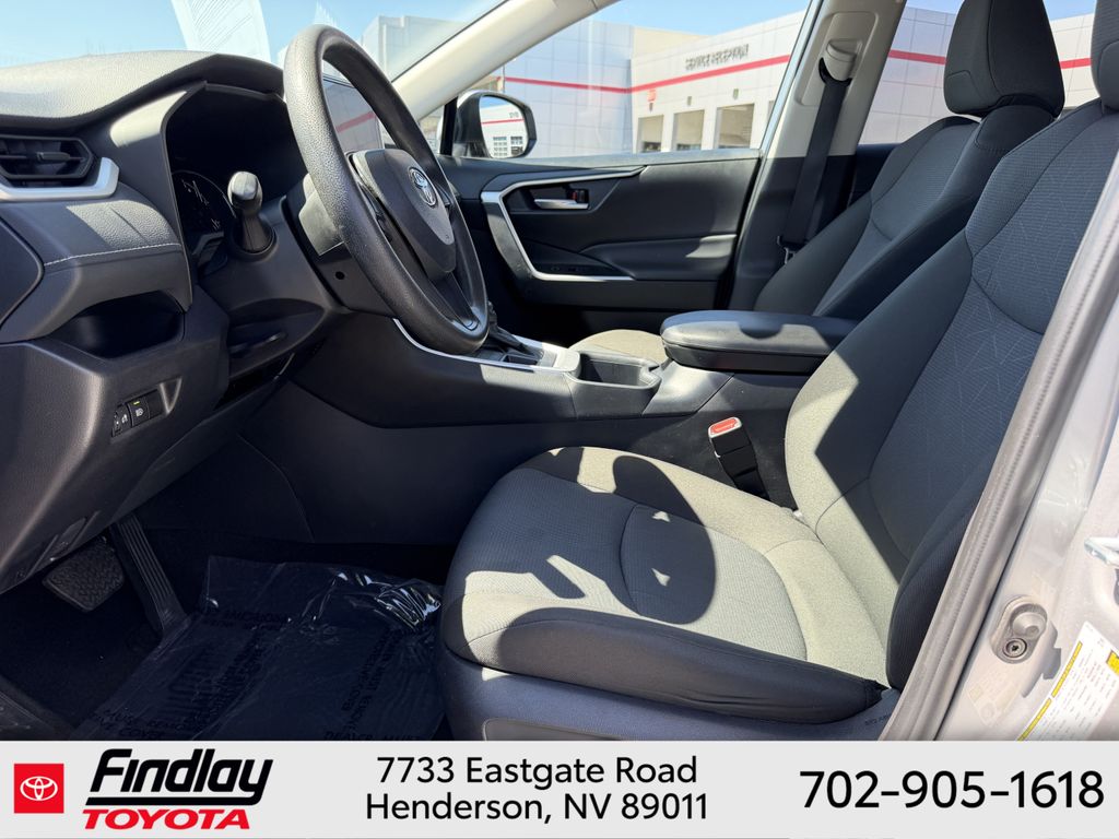 Used 2025 Toyota RAV4 SUV