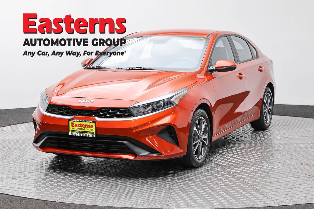 2023 Kia Forte LXS FWD
