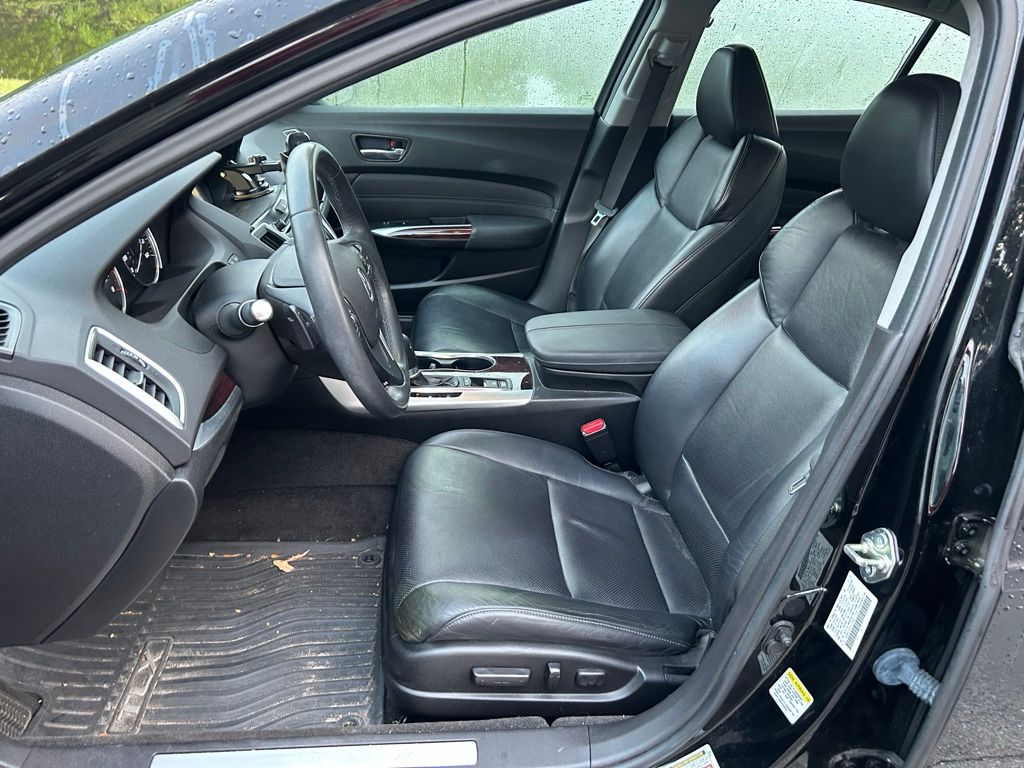 Thumbnail: 2015 Acura TLX - 14