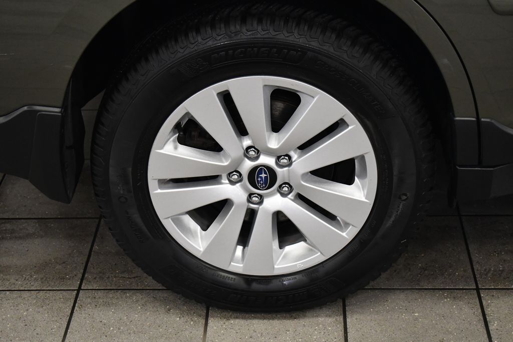 Thumbnail: 2016 Subaru Outback - 13