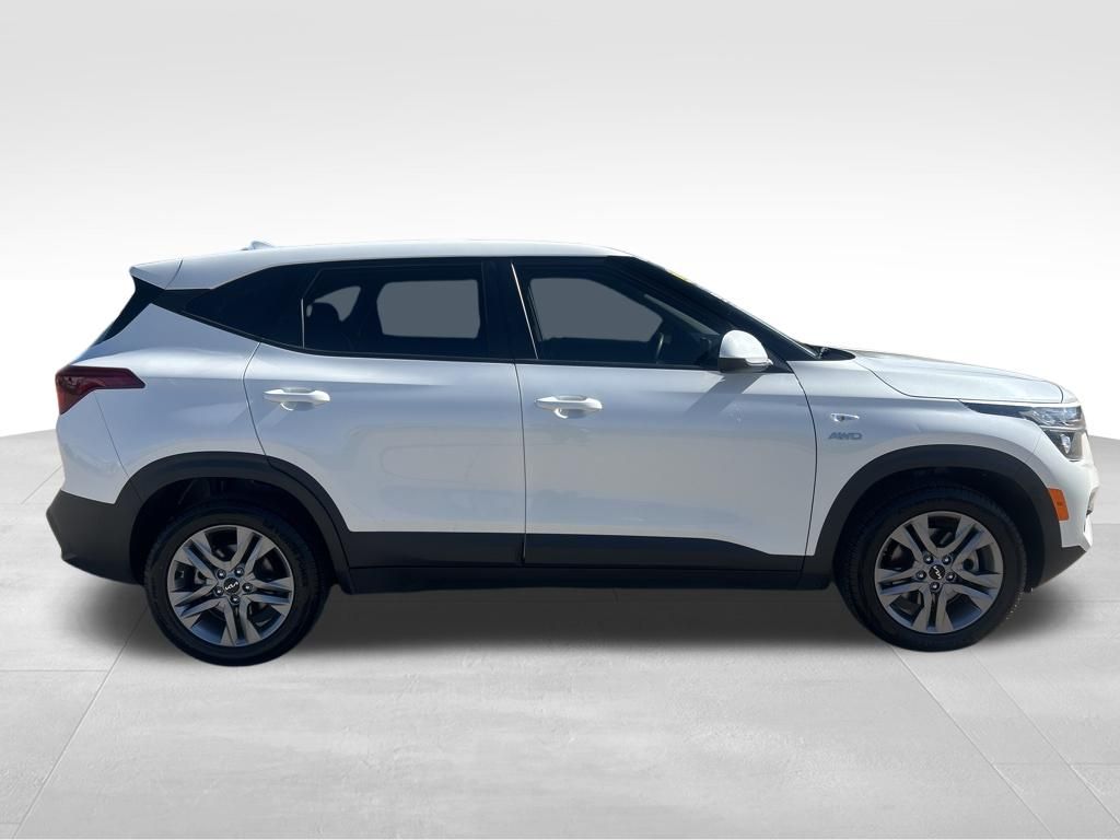 Used 2023 Kia Seltos SUV