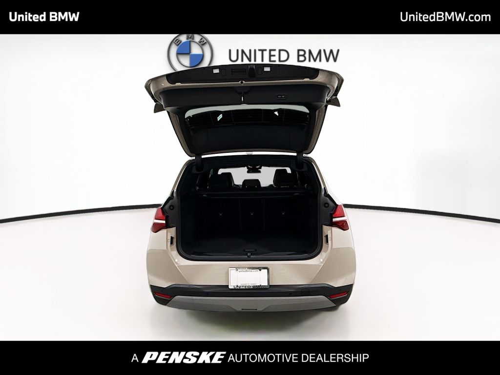 Thumbnail: 2026 BMW X3 - 14