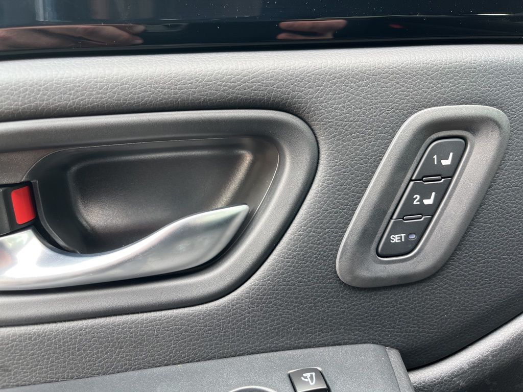 Thumbnail: 2025 Honda Pilot - 6