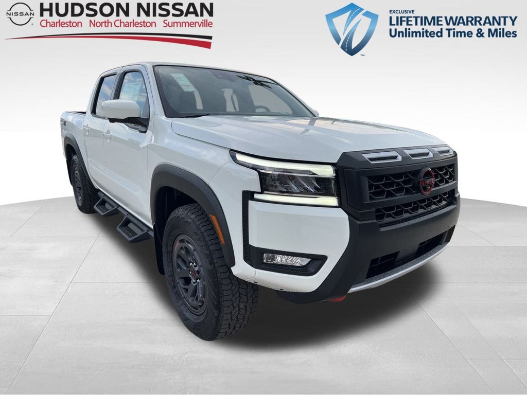 2025 Glacier White Nissan Frontier PRO-4X Truck