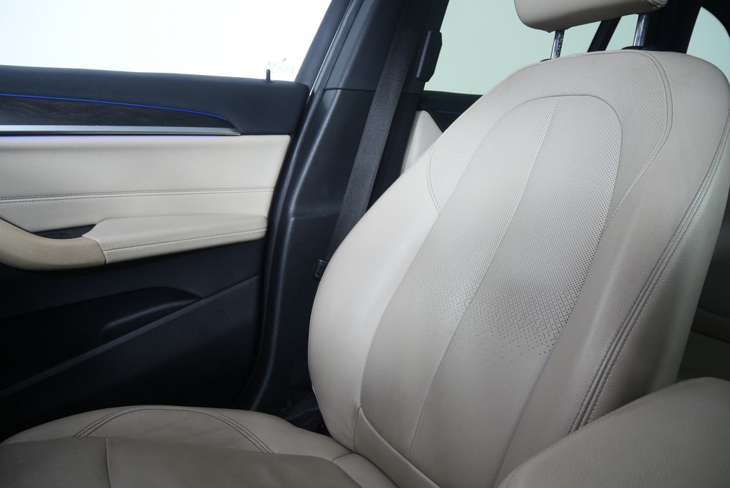 Thumbnail: 2021 BMW X1 - 22