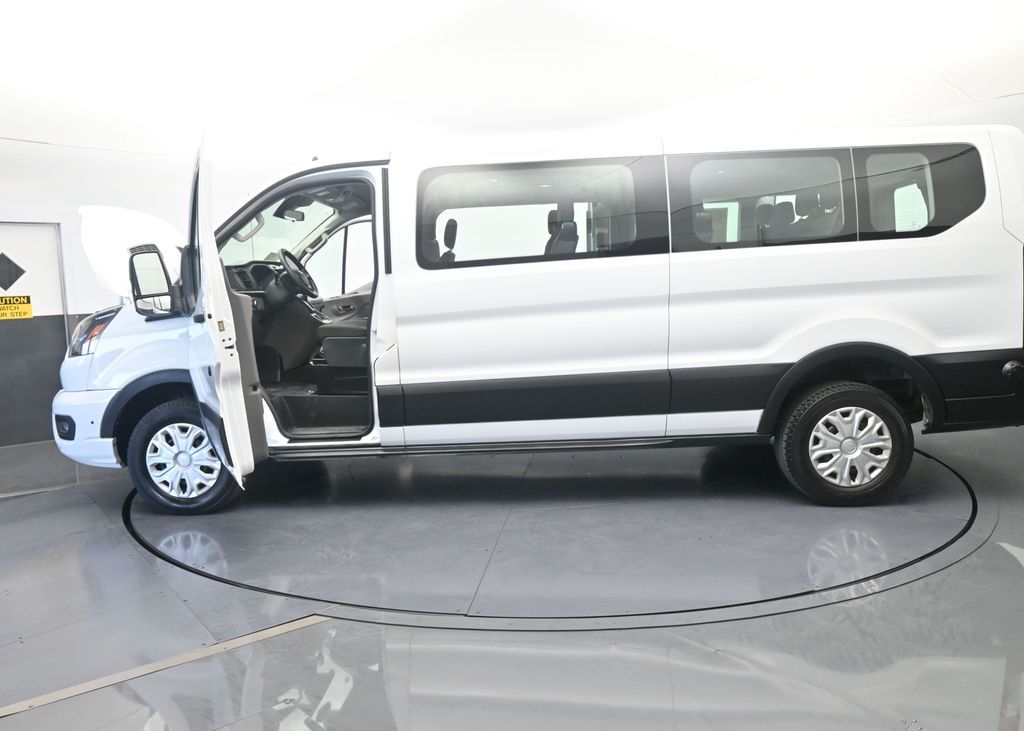 Used 2024 Oxford White Ford XLT image 73