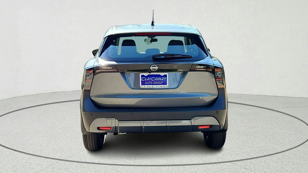 2026 Nissan Kicks