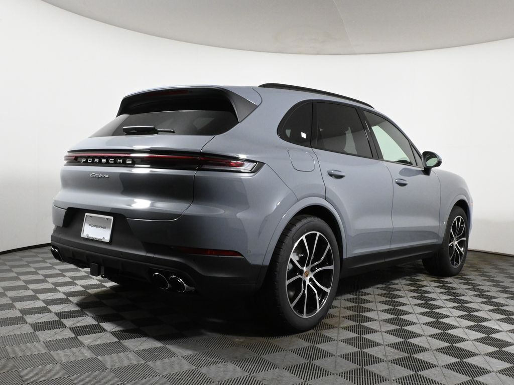 Thumbnail: 2025 Porsche Cayenne - 7