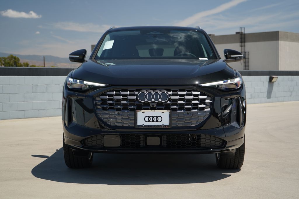 Thumbnail: 2026 Audi Q5 - 3
