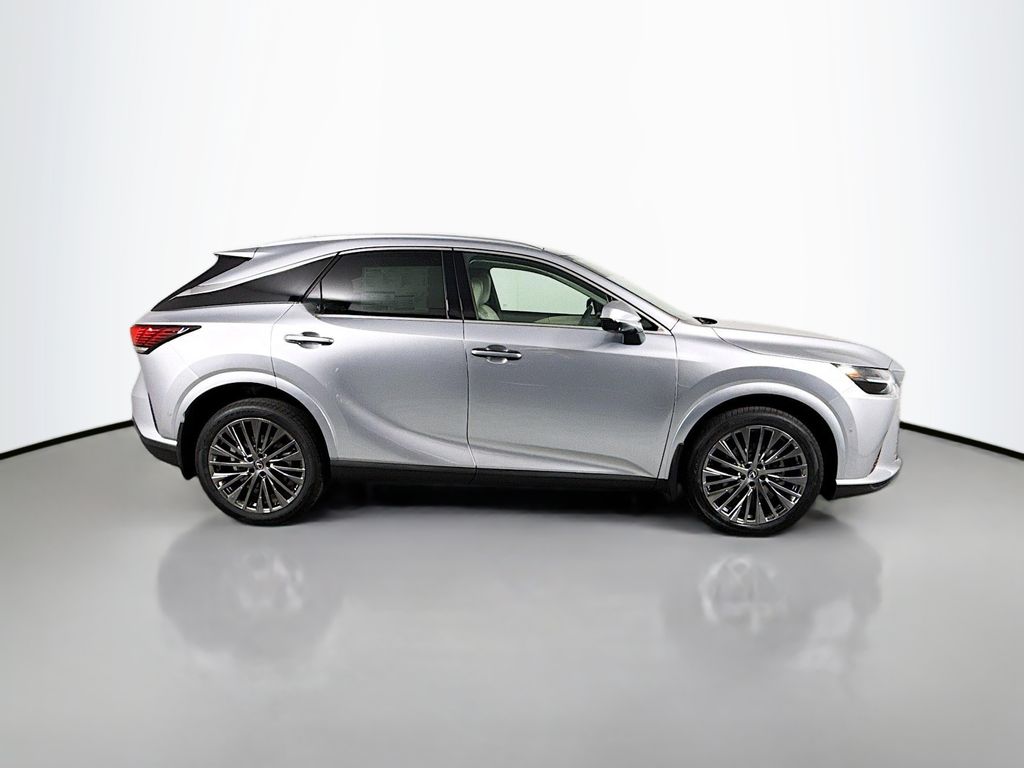 2025 Lexus RX  4