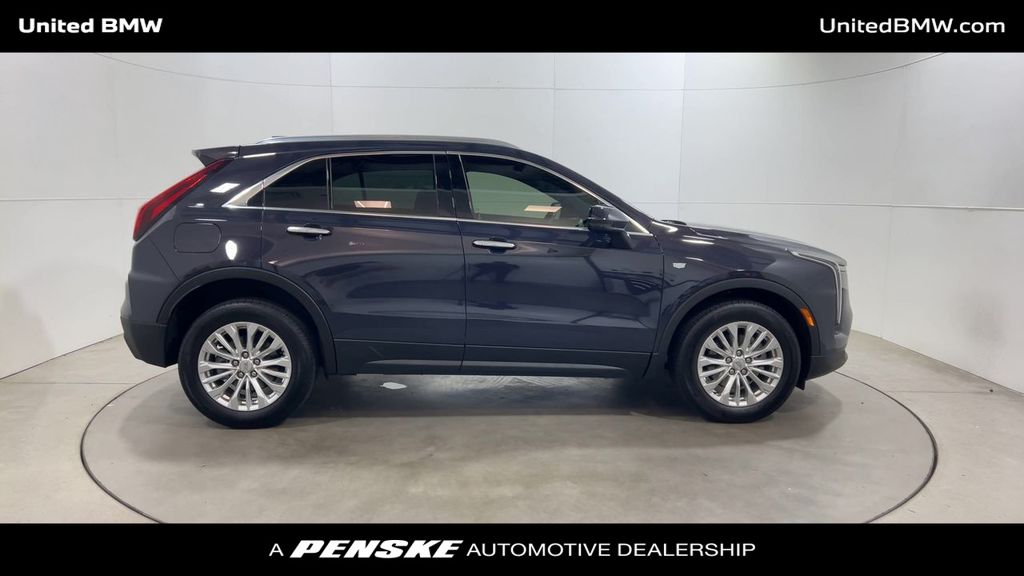 2024 Cadillac XT4 Luxury 9