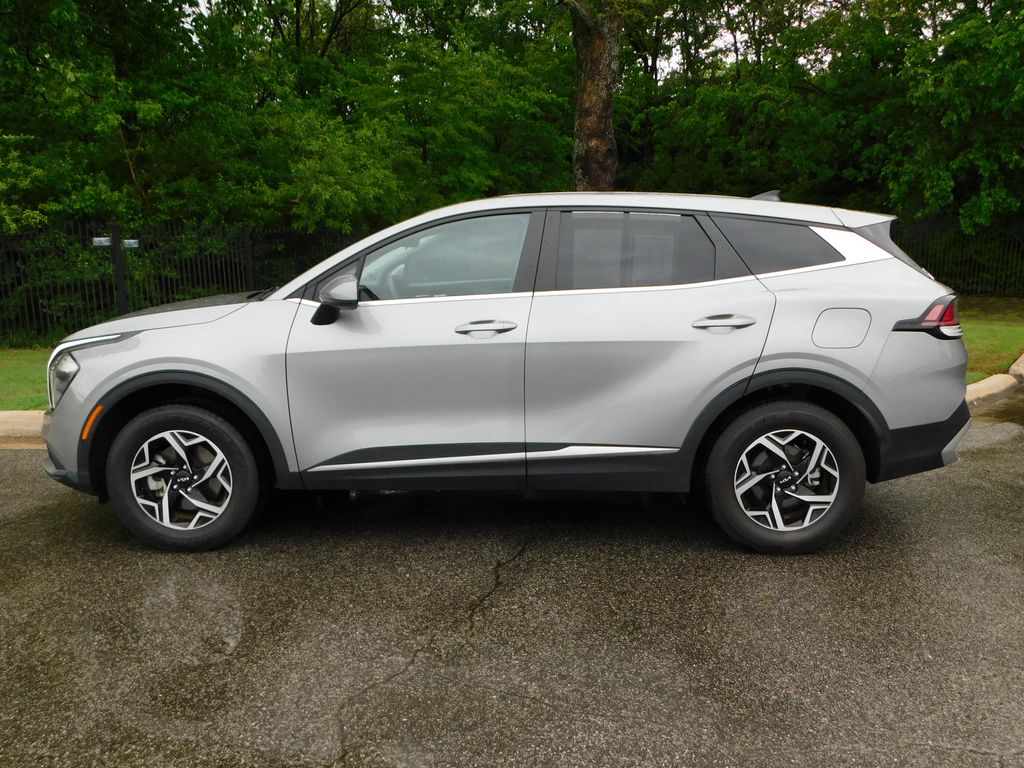 2023 Kia Sportage LX 2
