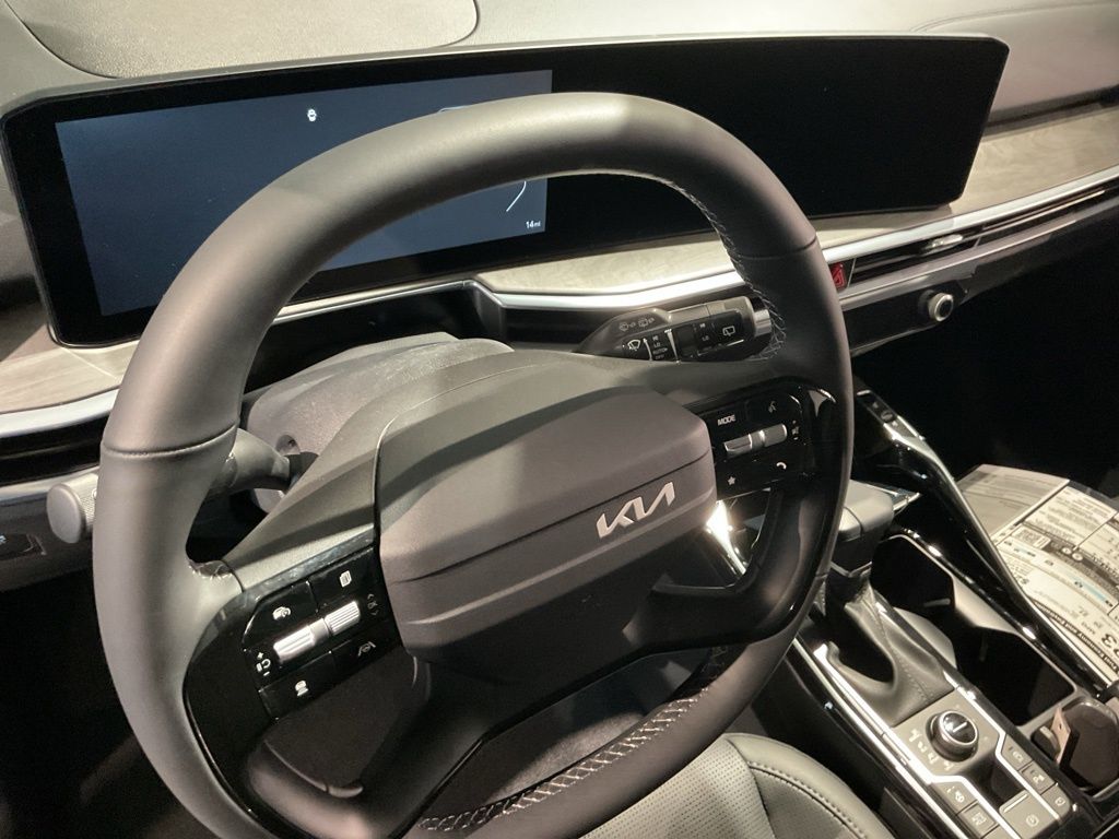 New 2026 Silver Kia X-Line SX image 12