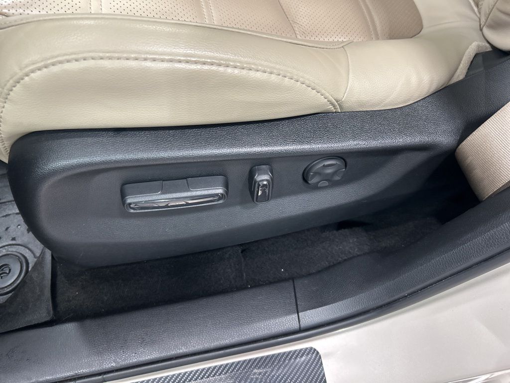 used 2018 Honda CR-V car, priced at $23,920
