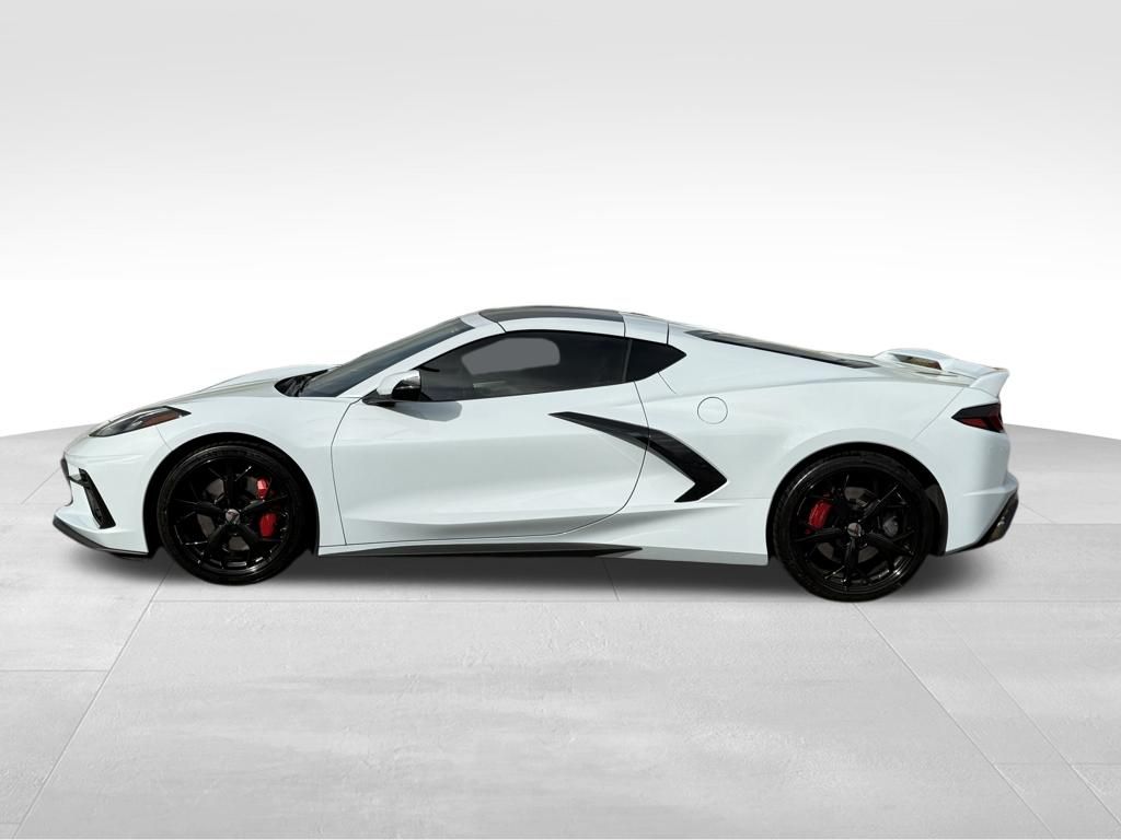 Used 2020 Gray Chevrolet Stingray image 2