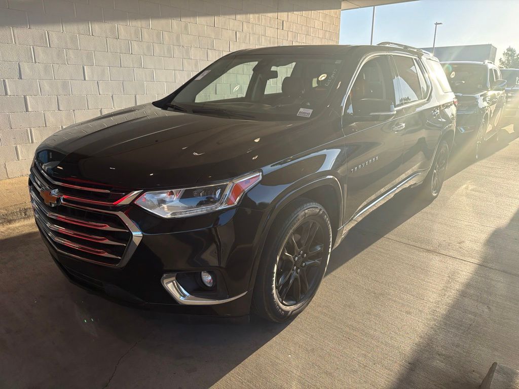 Mosaic Black Metallic 2019 Chevrolet Traverse SUV / Crossover Four-Wheel Drive 9-Speed Automatic