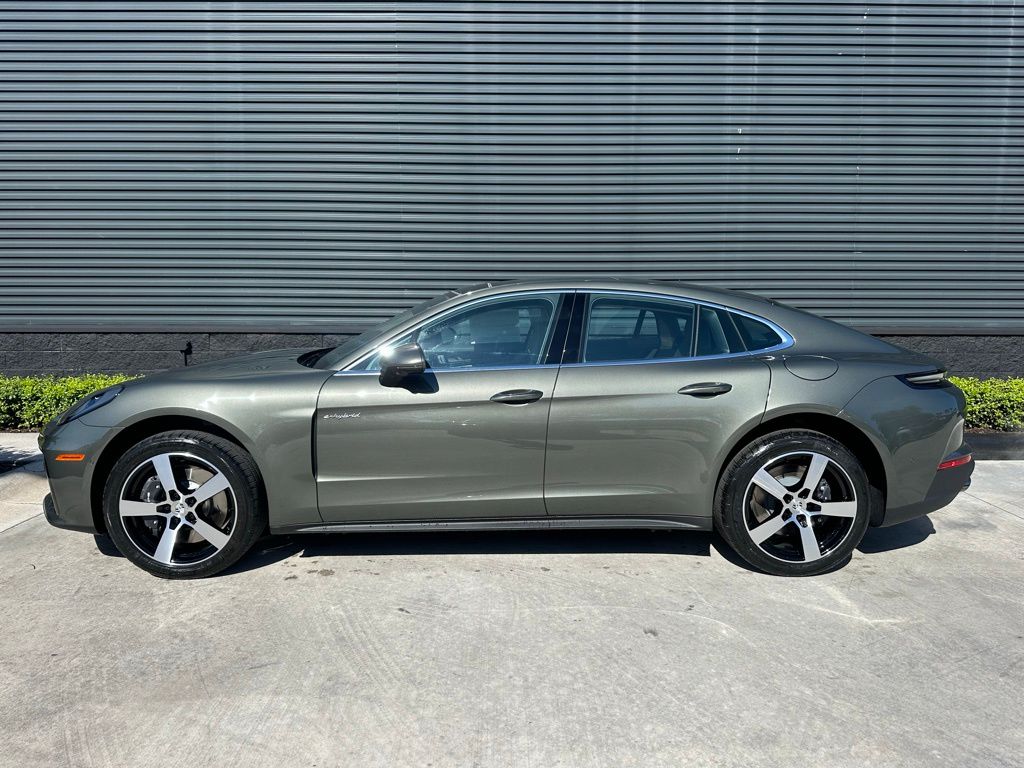 Thumbnail: 2026 Porsche Panamera - 2