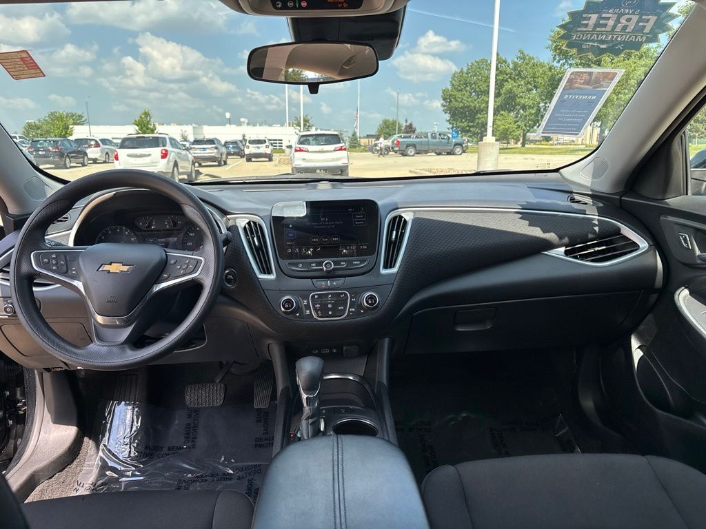Used 2024 Chevrolet Malibu Sedan
