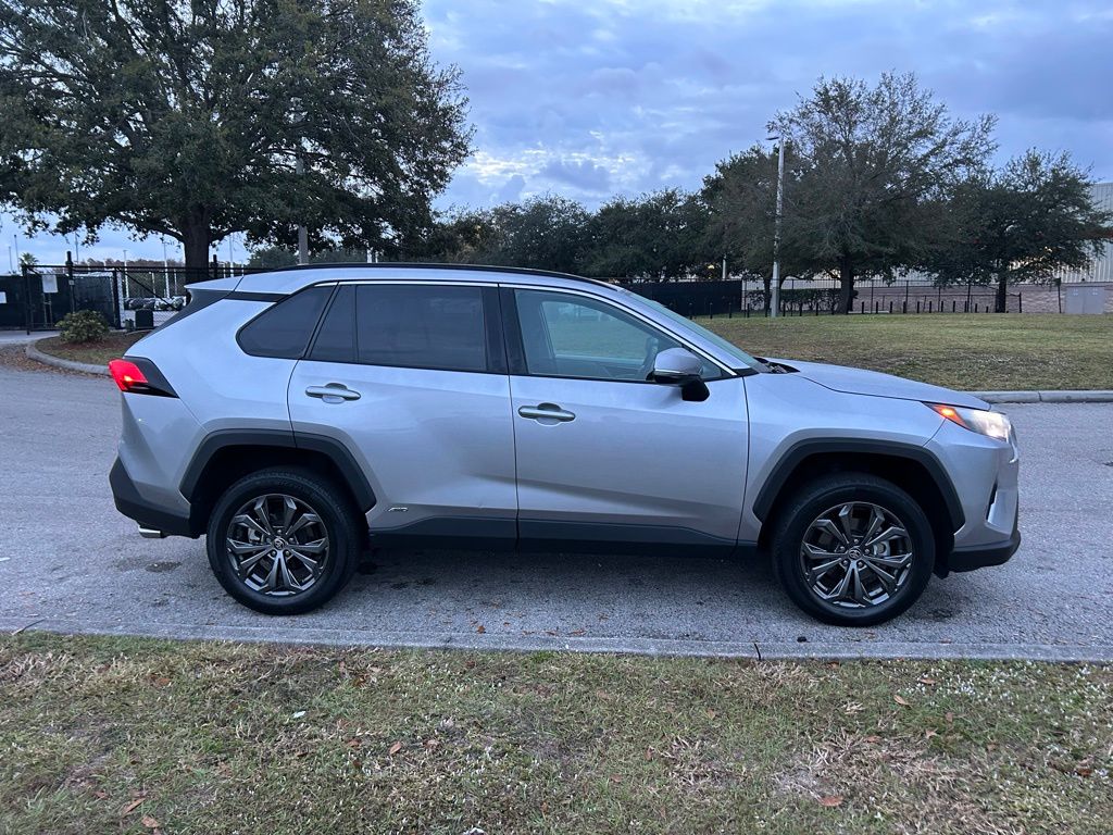 Thumbnail: 2023 Toyota RAV4 - 6