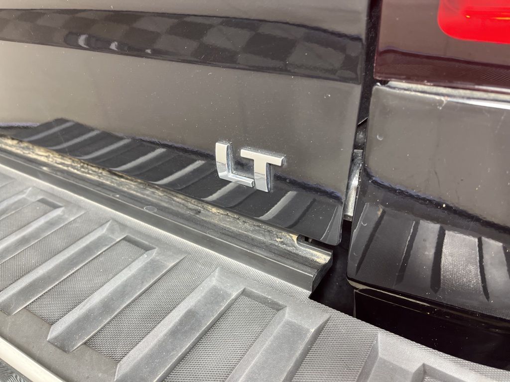 Thumbnail: 2017 Chevrolet Silverado 1500 - 21