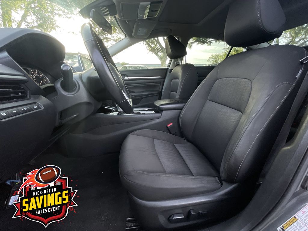 Used 2021 Nissan Altima Sedan